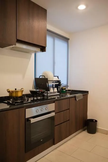Apartment Family Seaview Suite With 3 Rooms By The Only Bnb Tanjung Tokong Ma­lay­sia
